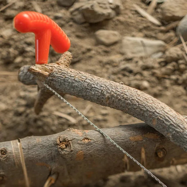 Handbediende Stalen Touw Zaag, Draagbaar Reistool voor Noodoverleving, Stalen Draad Kit voor Wandelen, Outdoor Kamperen en Avontuurlijke Uitrusting. Perfect voor noodsituaties en buitenactiviteiten. - survivor's choice Orange survivor's choice